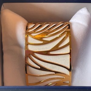 Les Georgette French cuff